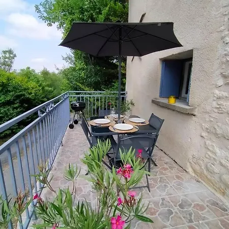 Apartamento Coteaux De Montcuq - 4 Personnes *