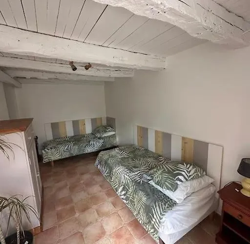 Coteaux De Montcuq - 4 Personnes Belveze