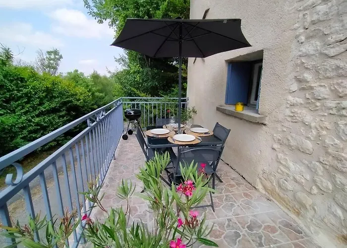 Apartment Coteaux De Montcuq - 4 Personnes *